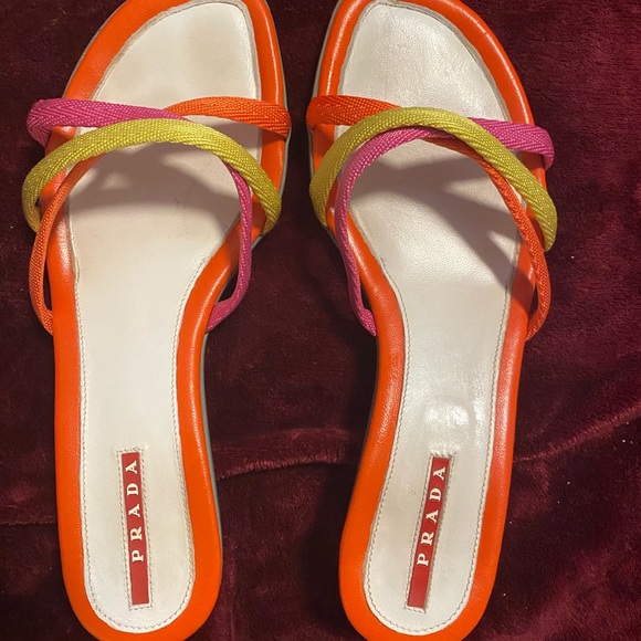 Heels - Picture 1 of 3